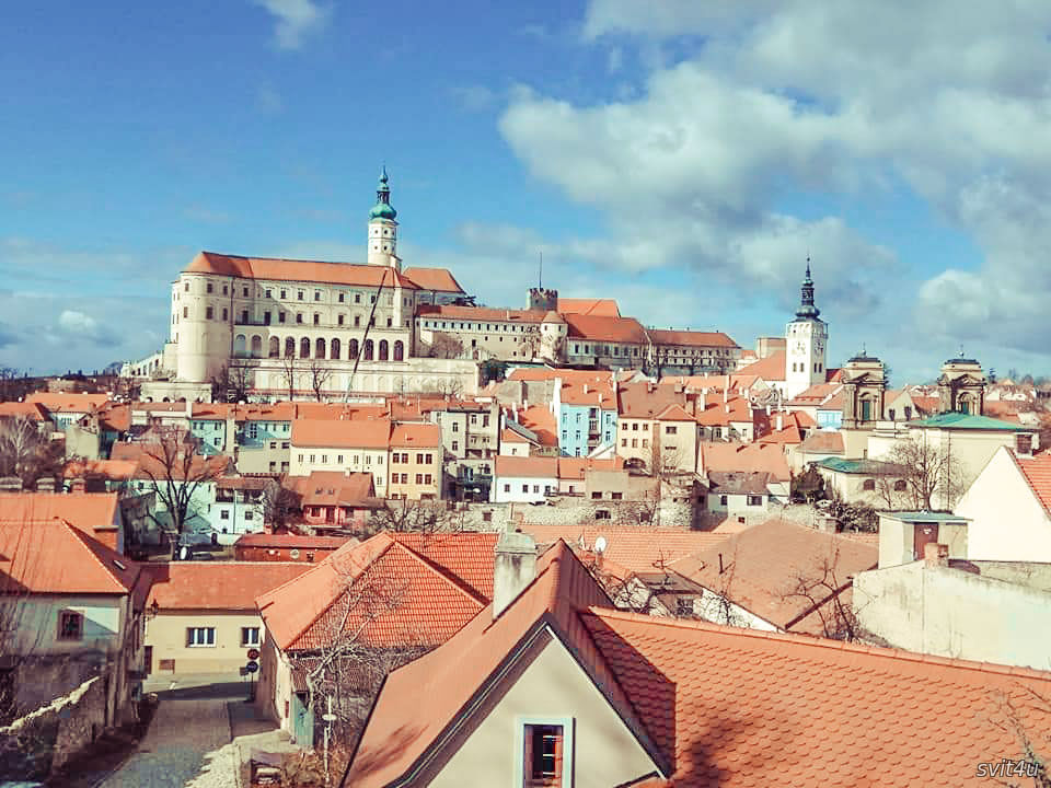 Замок Дитріхштайн. Мікулов