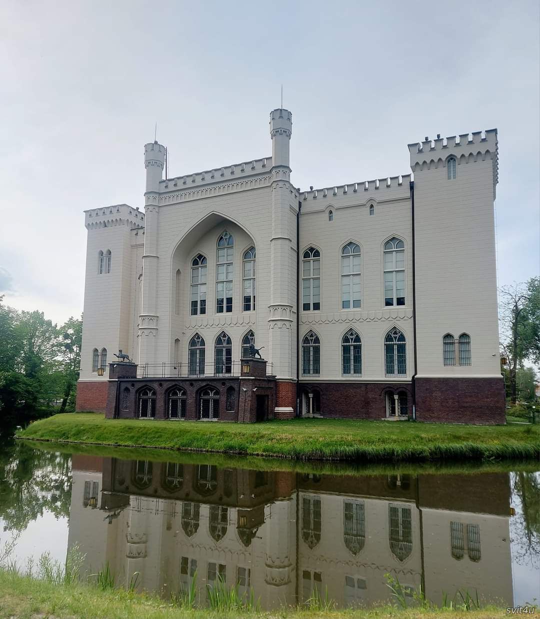 Курницький замок (Zamek w Kórniku)